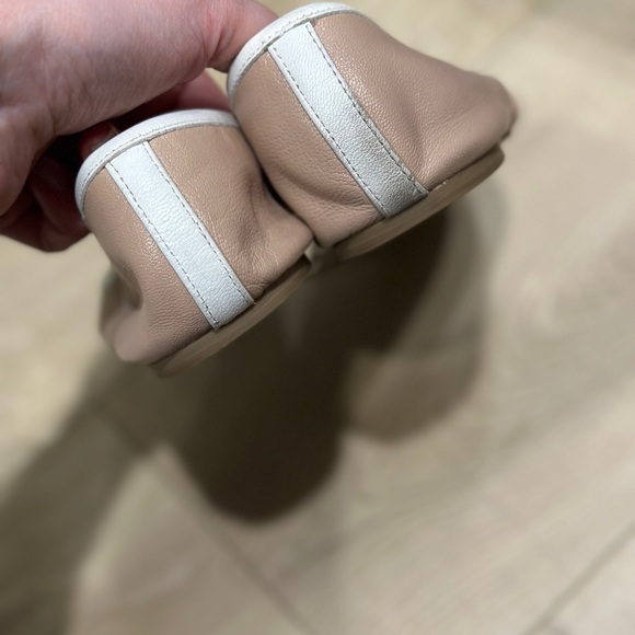 Delman Pink and White Flats - Picture 9 of 11